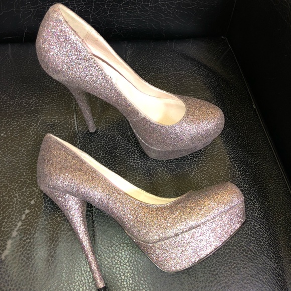Steve Madden Shoes - Steve Madden Glitter CARYSSAG Size 7.5